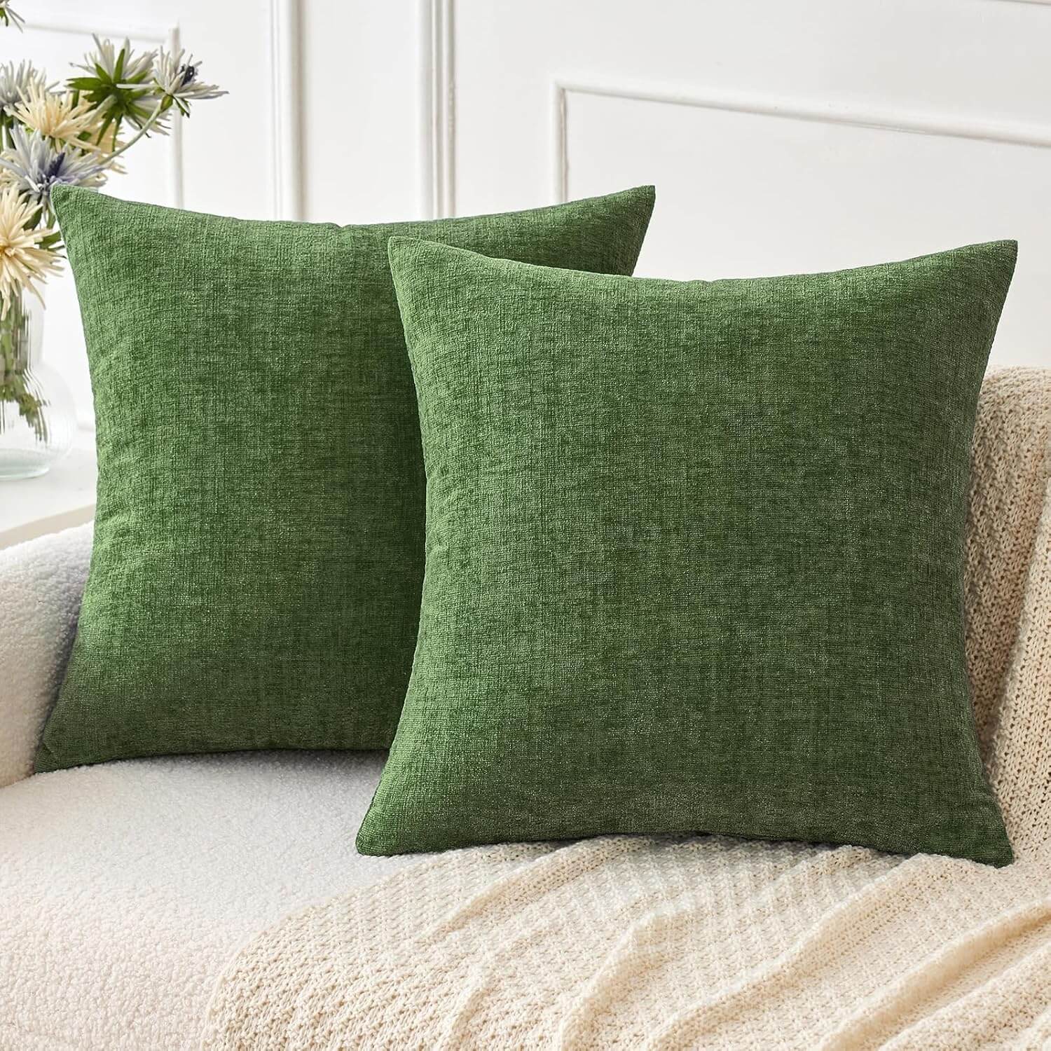 MIULEE Throw Pillow Covers Soft Chenille Couch Pillow Covers (Pack of 4)